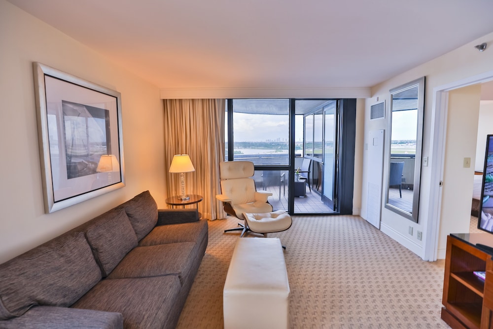 Hilton Miami Airport Blue Lagoon - photo 24