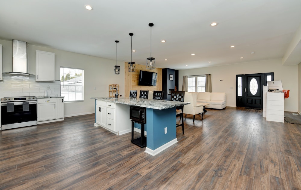 Cg Suites in Columbus, United States