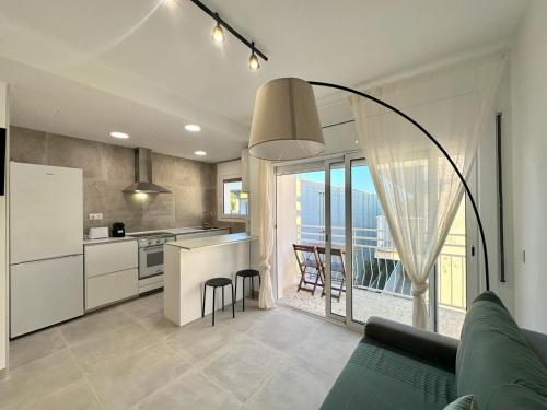 Sea Views Sanatori Beach Barcelona — El Vendrell