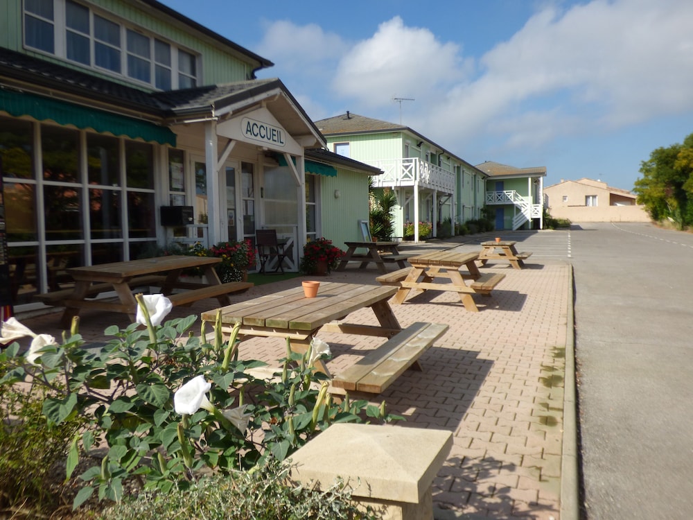 Senator Hotel Floreal in Frontignan, France