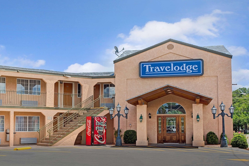 Travelodge By Wyndham Bishop — Bishop