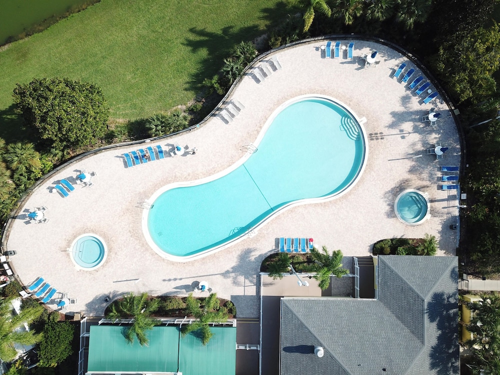 3 Bed 2 Bath Condo Bahama Bay Resort - photo 32
