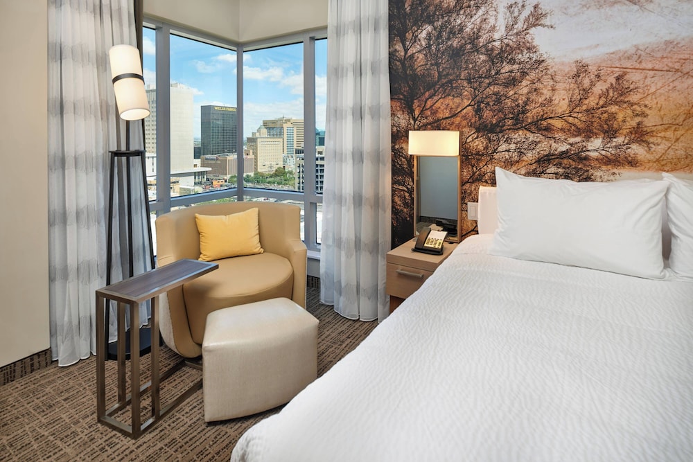Courtyard by Marriott El Paso Downtown Convention Center - photo 13