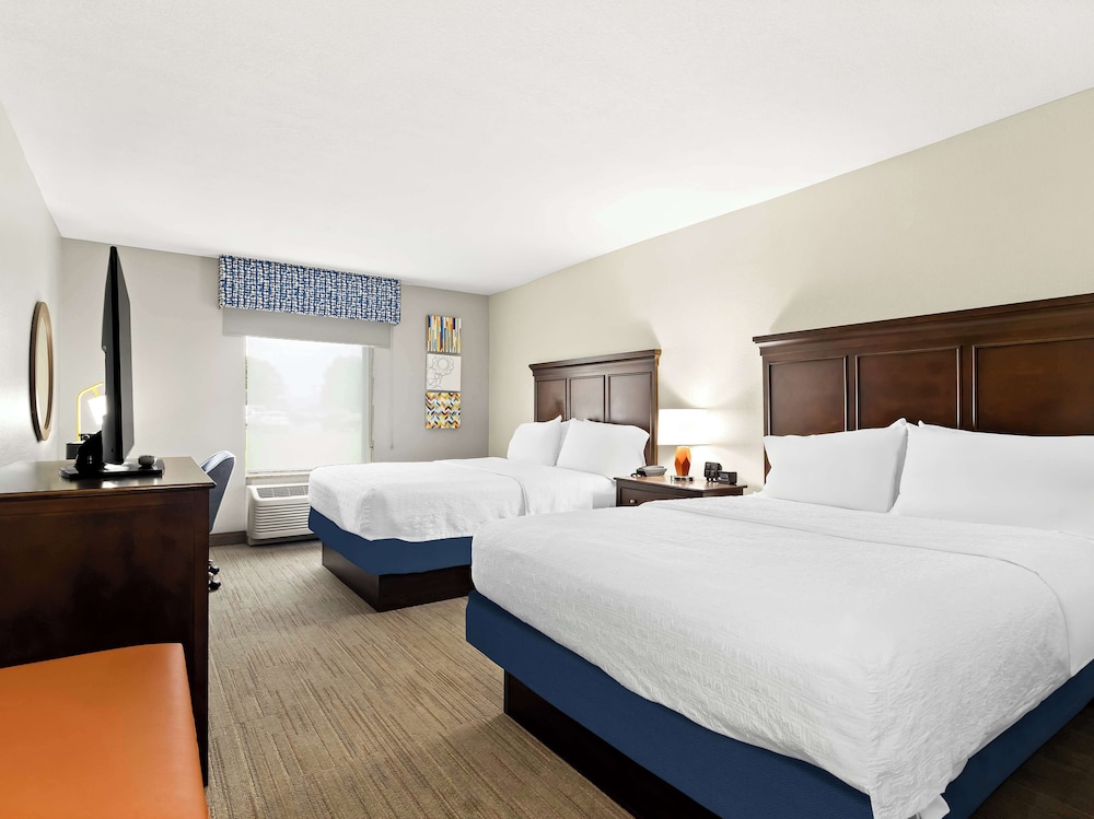 Hampton Inn Blytheville - photo 6