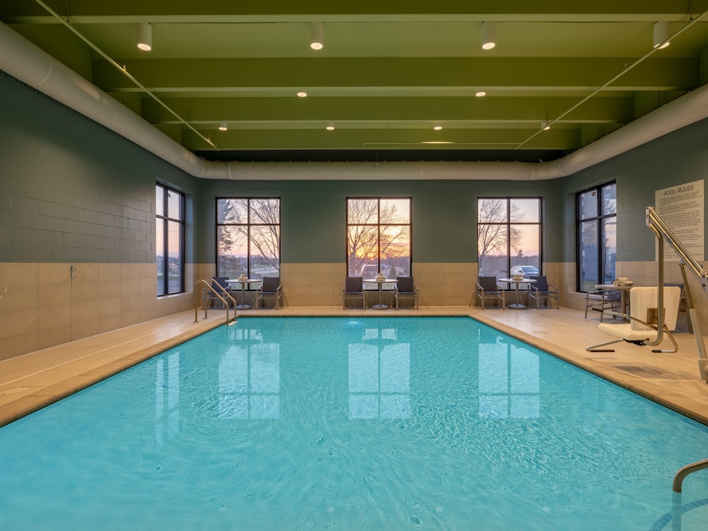 Holiday Inn Express Minneapolis West Plymouth by IHG - photo 22