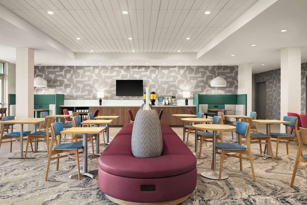 Home2 Suites By Hilton San Juan - photo 3
