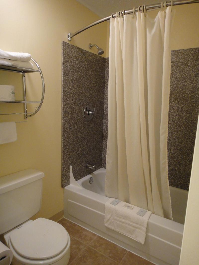 Lake Logan Inn - photo 29