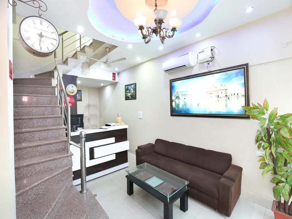 Hotel J S Regency