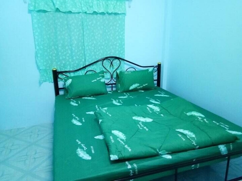 Two Rooms in Ko Kut, Thailand