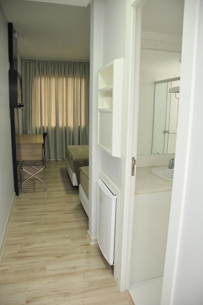 Hotel Vivendas Centro in Erechim, Brasil