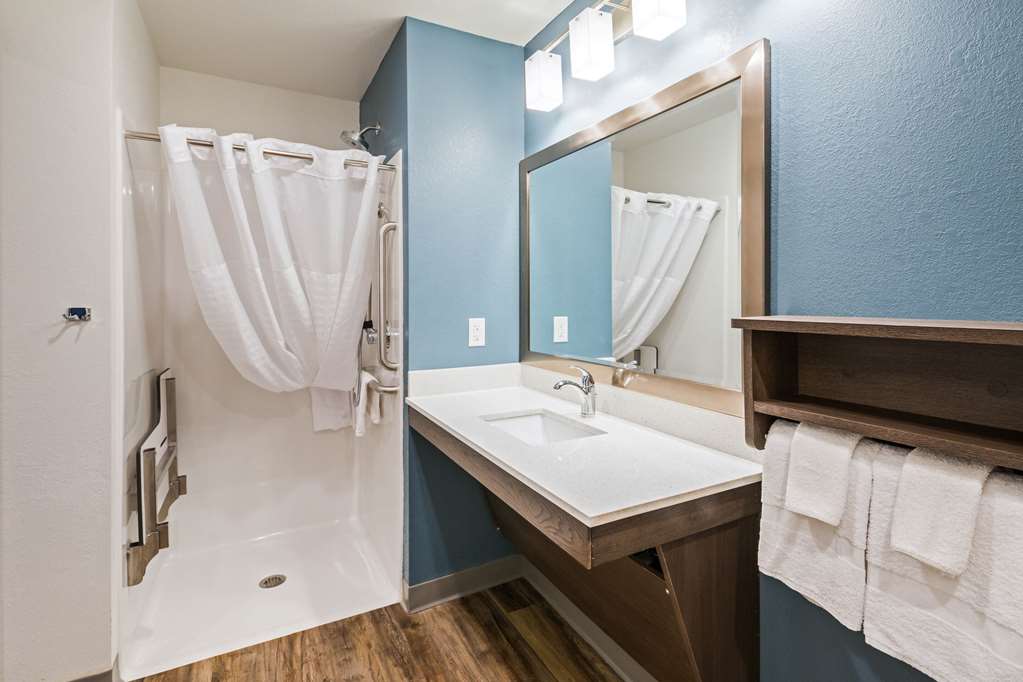 WoodSpring Suites Broken Arrow - photo 9