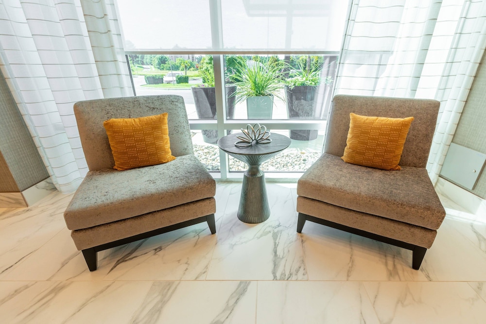 Delta Hotels by Marriott Raleigh Durham at Research Triangle Park - photo 3