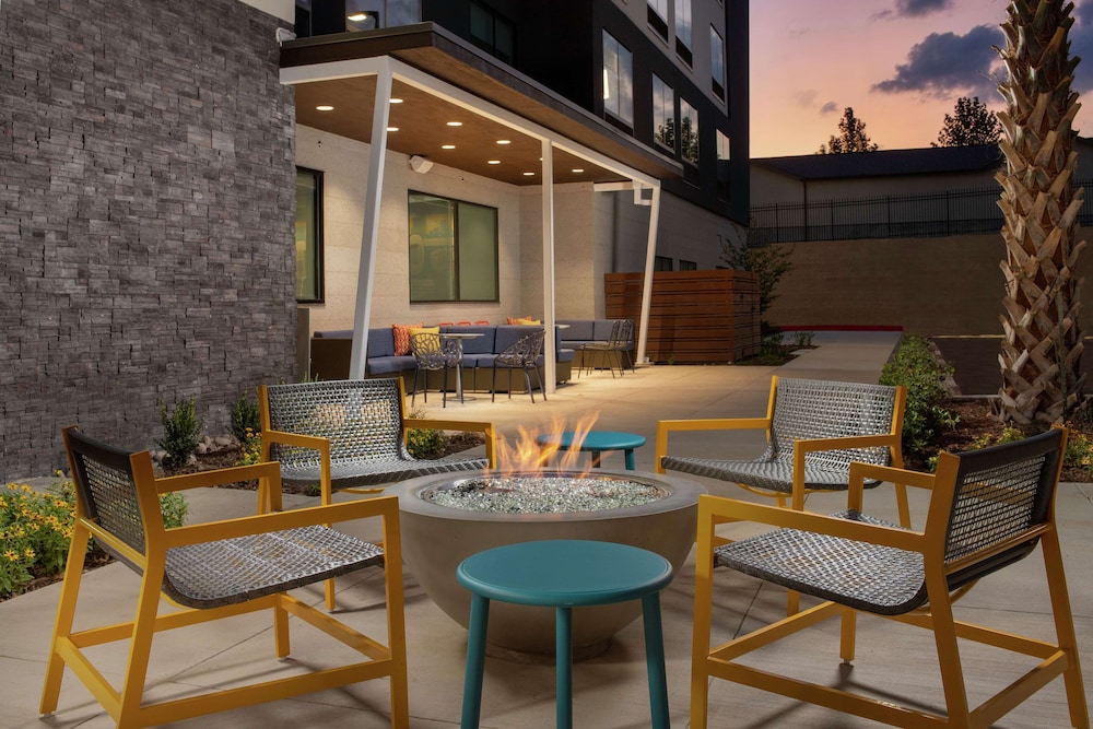 Home2 Suites by Hilton San Antonio Lackland Sea World - photo 28