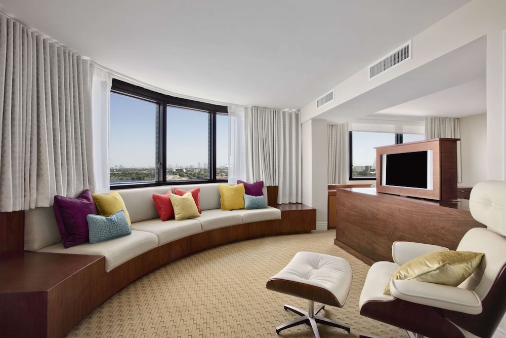 Hilton Miami Airport Blue Lagoon - photo 25