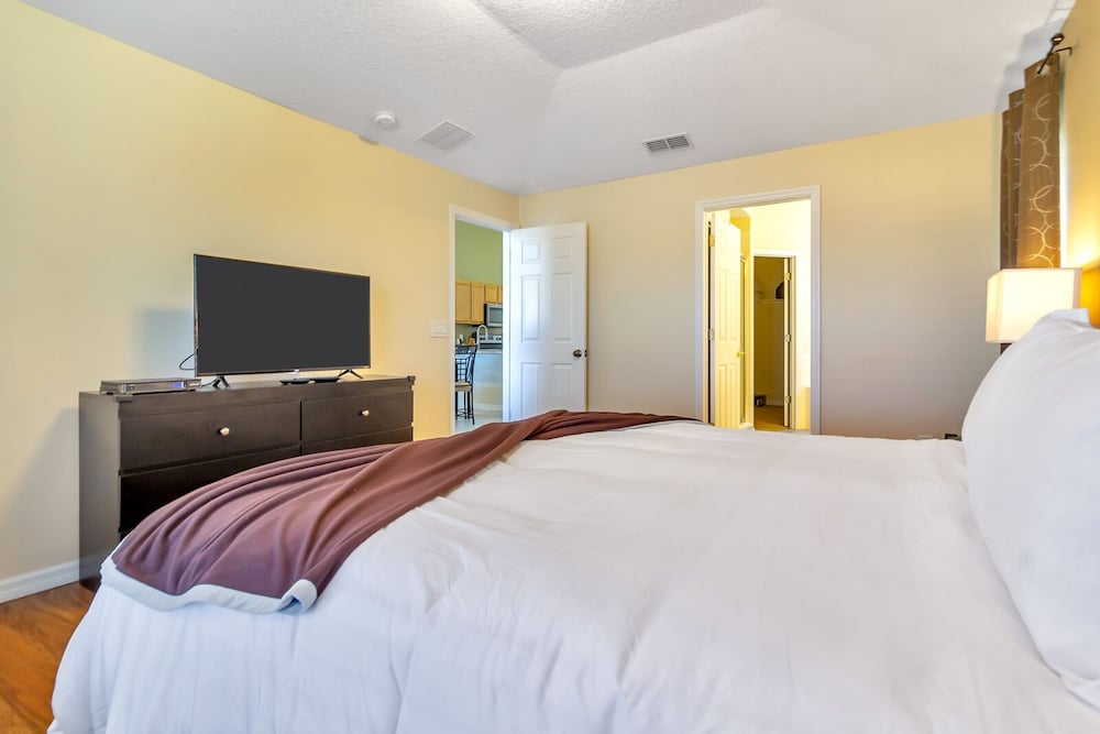 Aviana Resort Beautiful 4bd 3ba Villa #4940 - photo 4