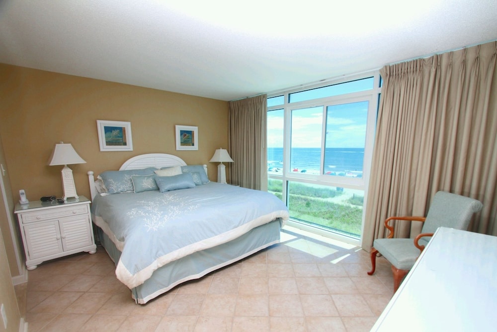 Regency Towers - photo 3