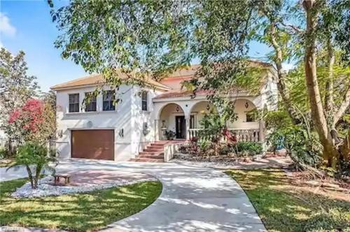 Phillips Creek Villa — 4-Star Luxury Hotel in Fort Myers, United States