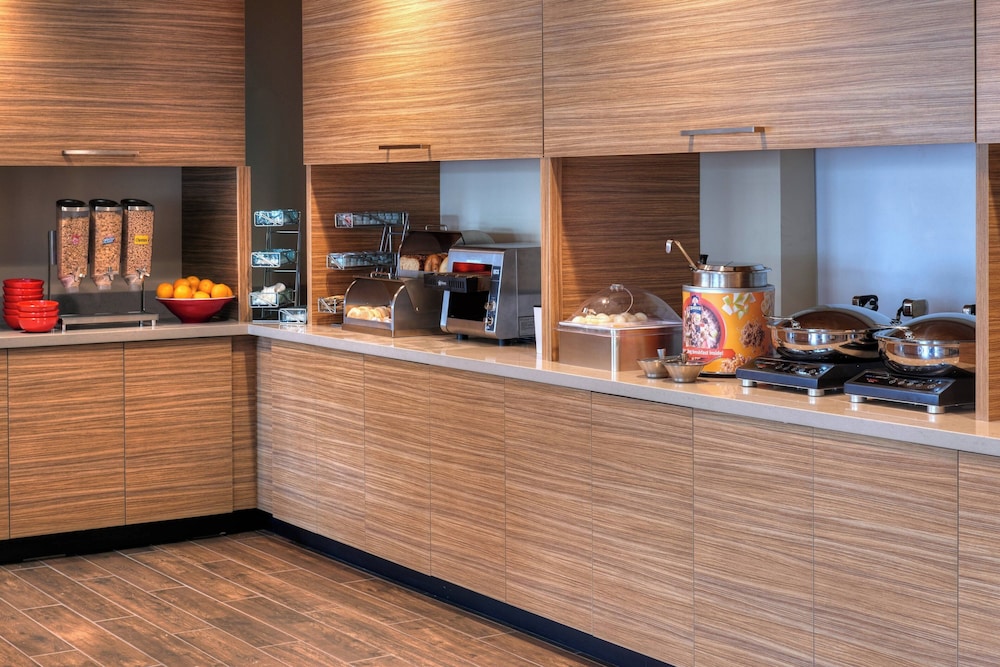 TownePlace Suites by Marriott Cleveland Solon - photo 30