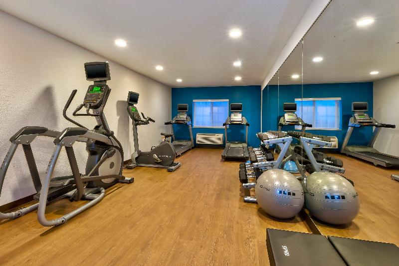 Holiday Inn Express & Suites Petoskey by IHG - photo 69