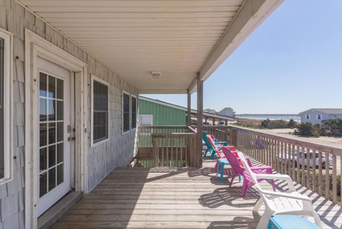 No Worries by Oak Island Accommodations - photo 6