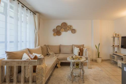 Furnished 1 Bedroom Apartment in Nairobi. 15 Mins to CBD. Free WI FI & Parking