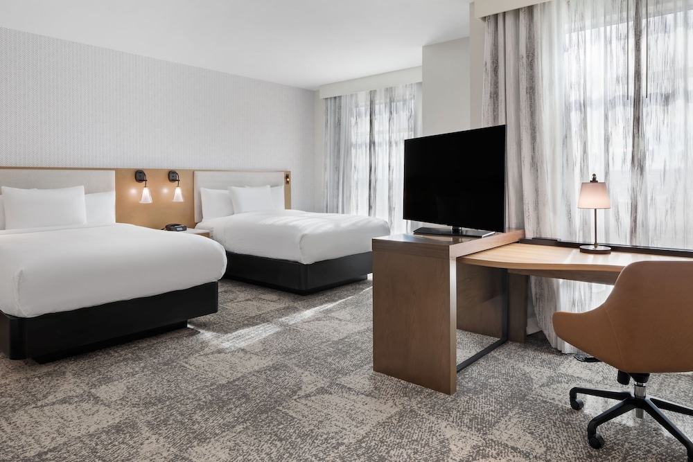Residence Inn Chatsworth - photo 11