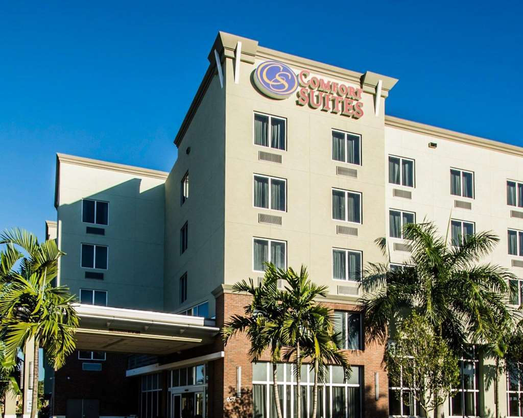 Comfort Suites Miami Airport North - photo 4