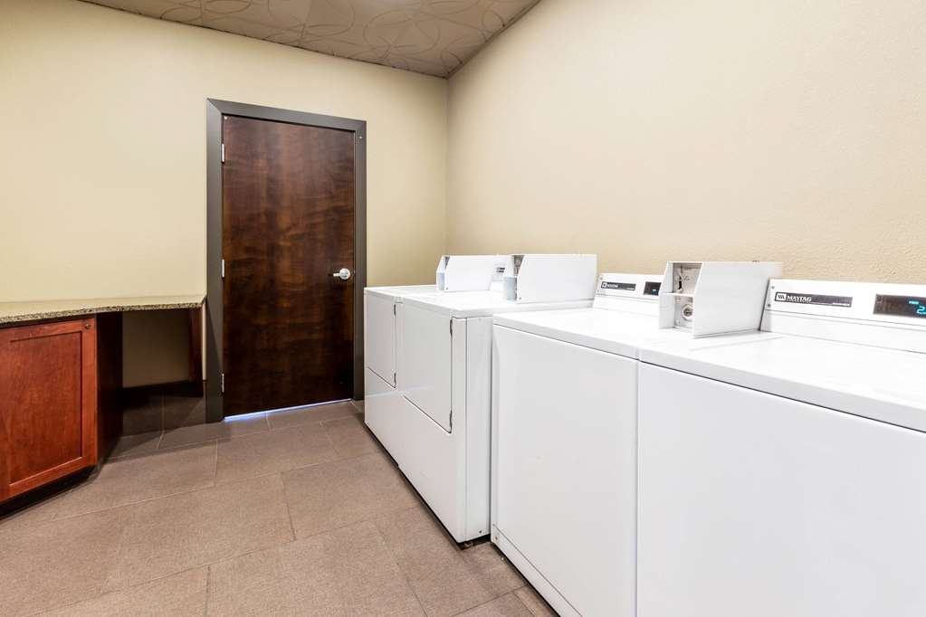 La Quinta Inn & Suites by Wyndham Seattle Downtown - photo 27