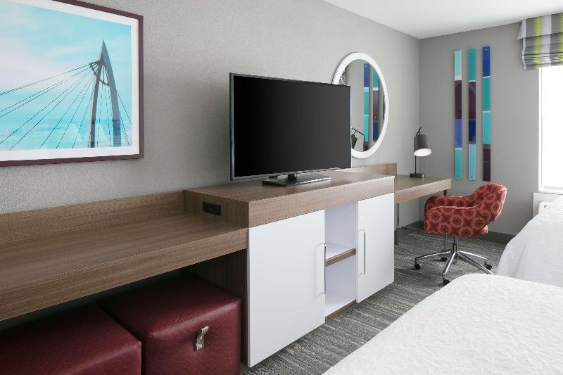 Hampton Inn Wichita Northwest - photo 56