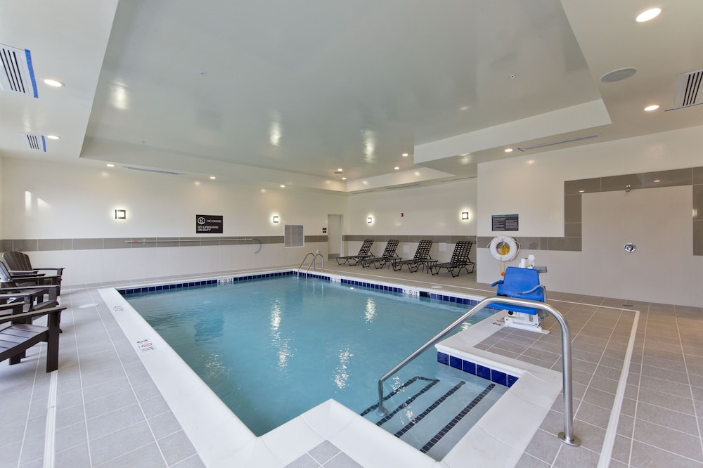 Hilton Garden Inn Martinsburg - photo 38