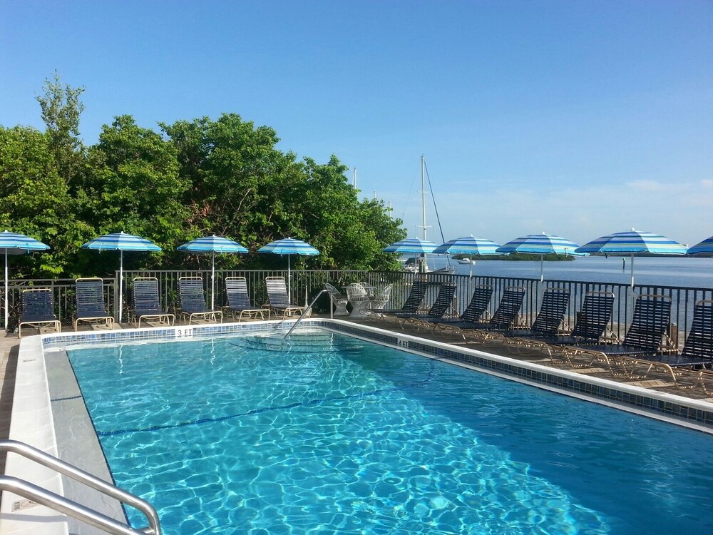 Marina Village At Snug Harbor - photo 16