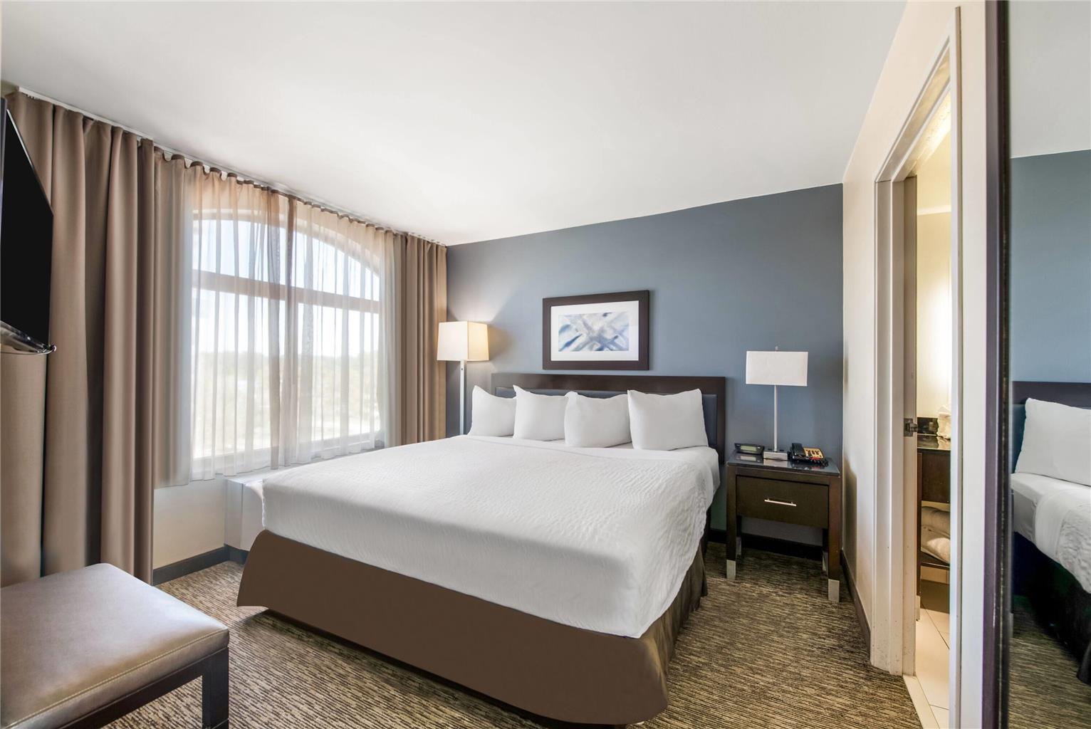 Wingate by Wyndham Slidell New Orleans East Area - photo 22