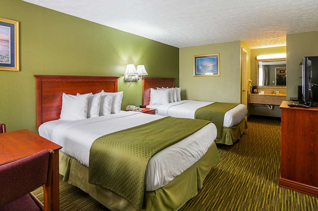 Quality Inn Weston - photo 25
