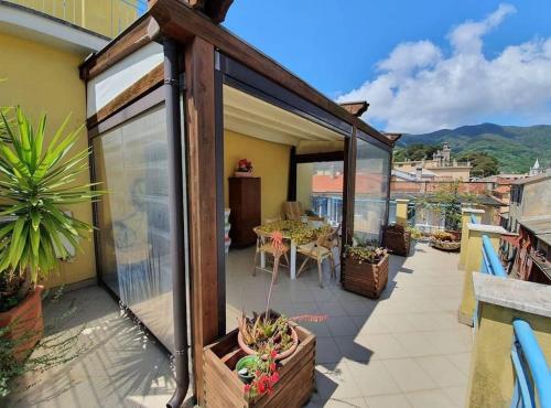 Casa Luisa Moneglia Apartments — 4-Star Luxury Hotel in Moneglia, Italy
