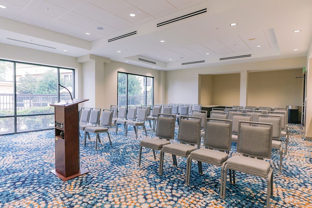 Hampton Inn Knoxville West At Cedar Bluff - photo 34
