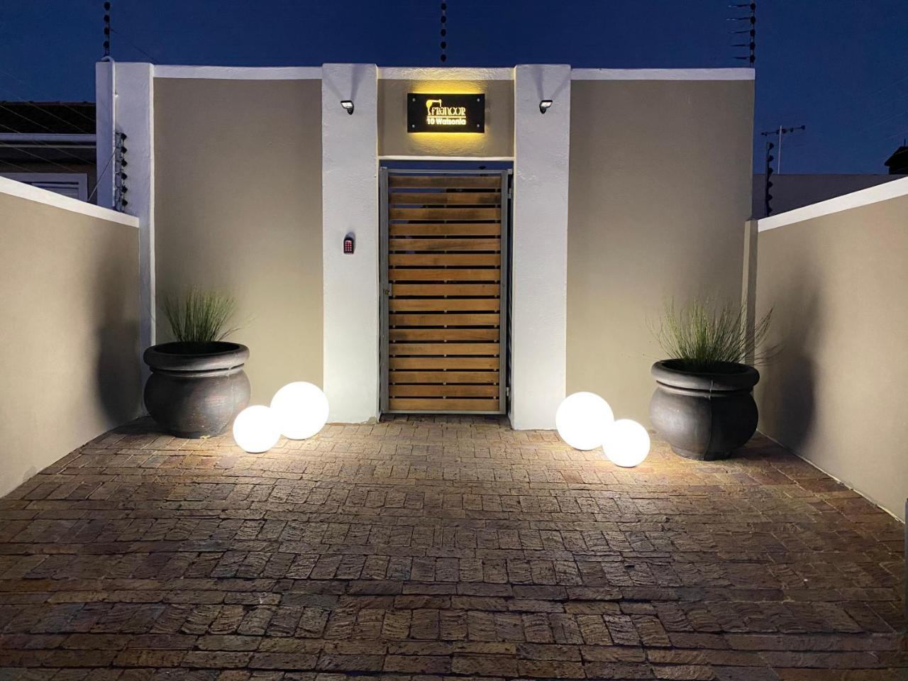 Francor Blouberg Beach