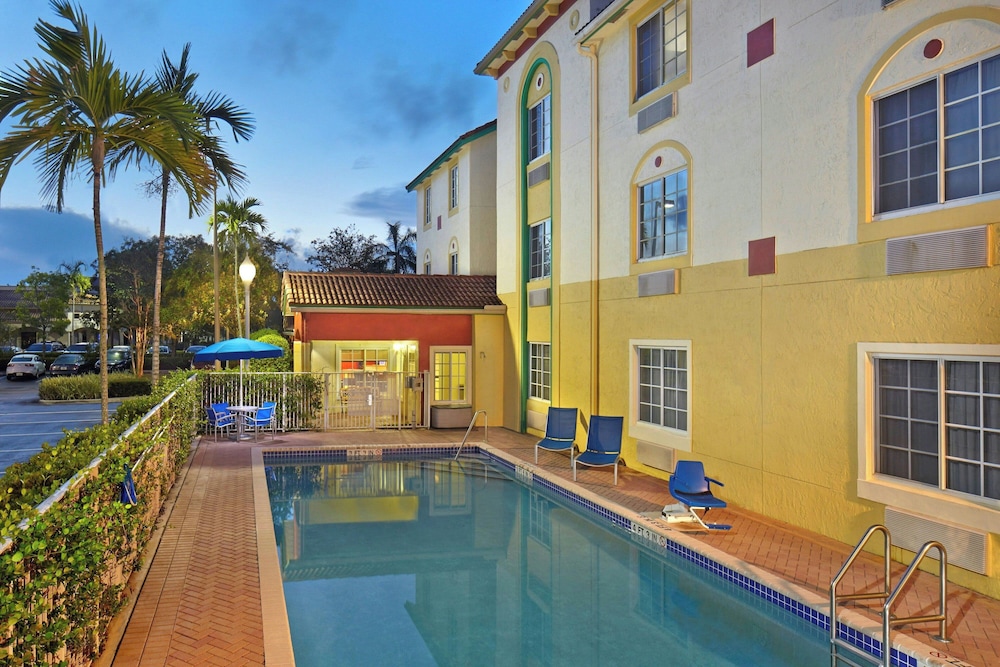 TownePlace Suites by Marriott Fort Lauderdale Weston - photo 13
