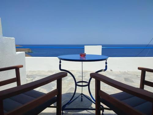 Liotrivi Blue 1 in Kythnos, Greece