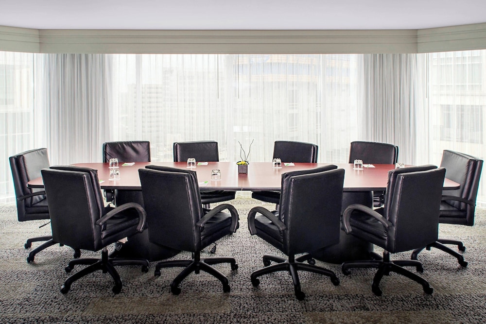 Courtyard by Marriott Charlotte City Center - photo 43