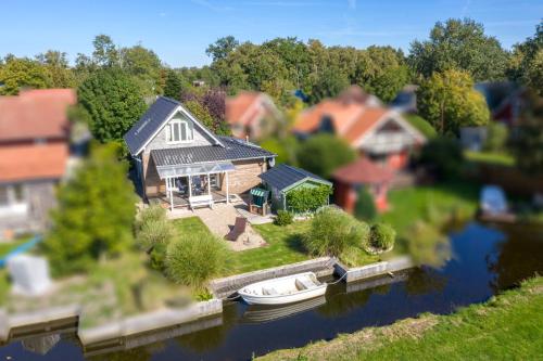 Heimathafen 111 17820966 — Emden