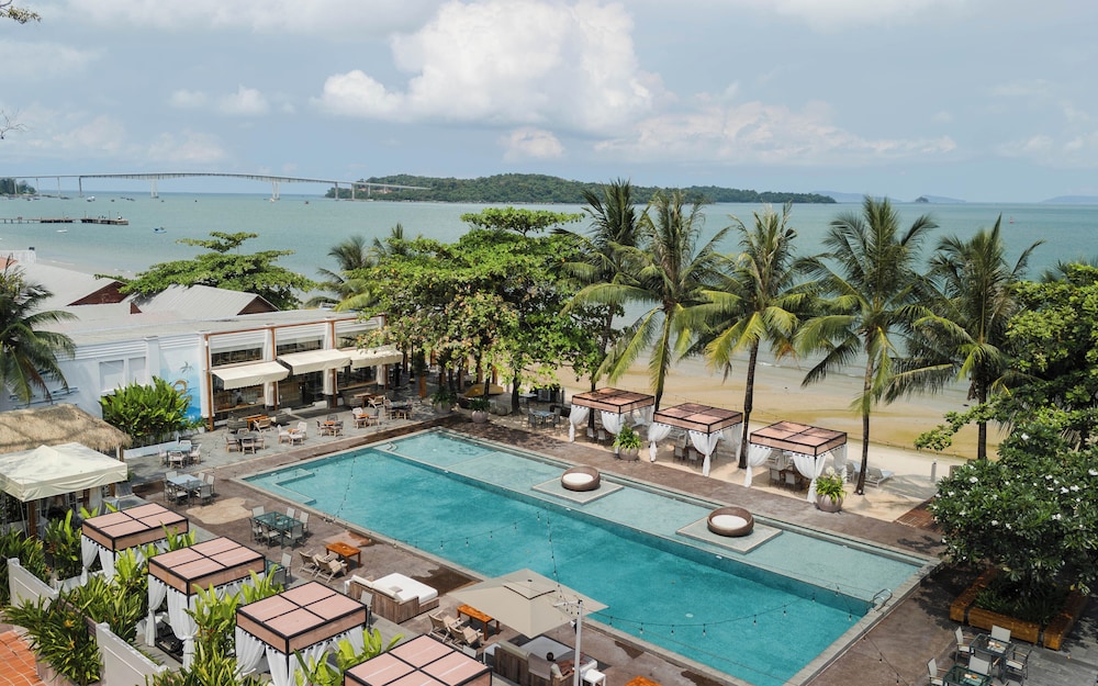 Queenco Entertainment Resort in Sihanoukville, Cambodia