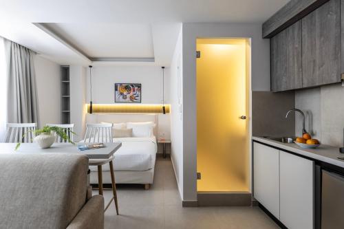 Domios Suites Athens - last minute hotel in Athens