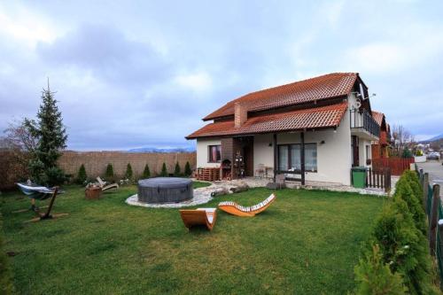 Abran Edelweiss - carbon neutral hotel in Tohanu Nou
