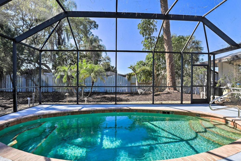 Sarasota Vacation Rental with Pool and Game Room — 4-Star Luxury Hotel in Sarasota, United States