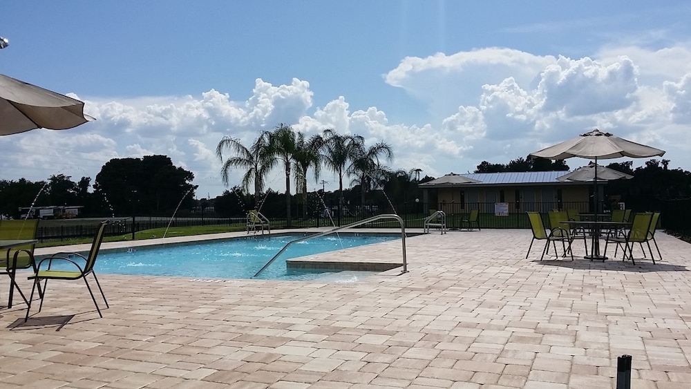 The Citrus on the Lake - photo 26