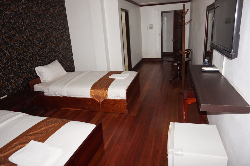 Dokkhoun Hotel — Pakse — photo 3