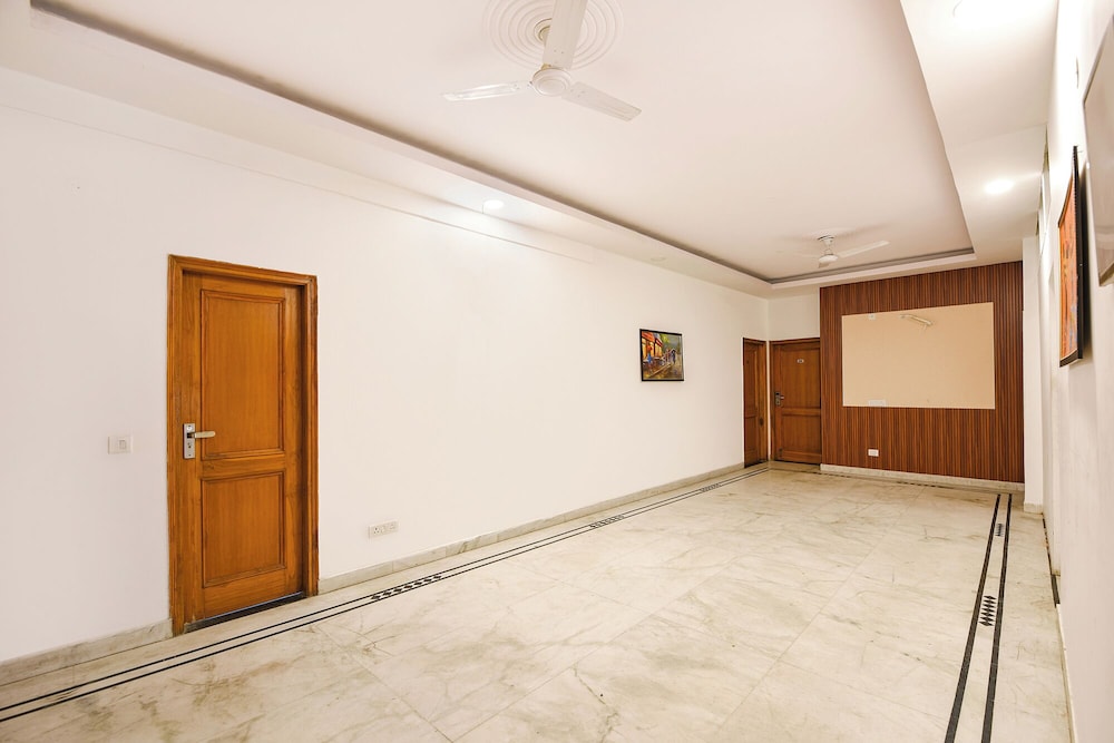 FabHotel Ganeshwaram 45 — Noida — photo 3