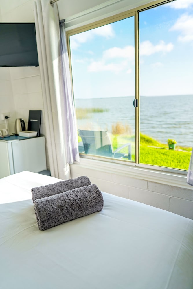 Meningie's Waterfront Motel — hotel in Meningie