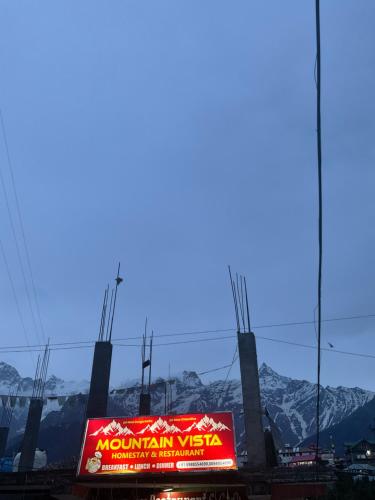 Mountain vista - carbon neutral hotel in Unknown City