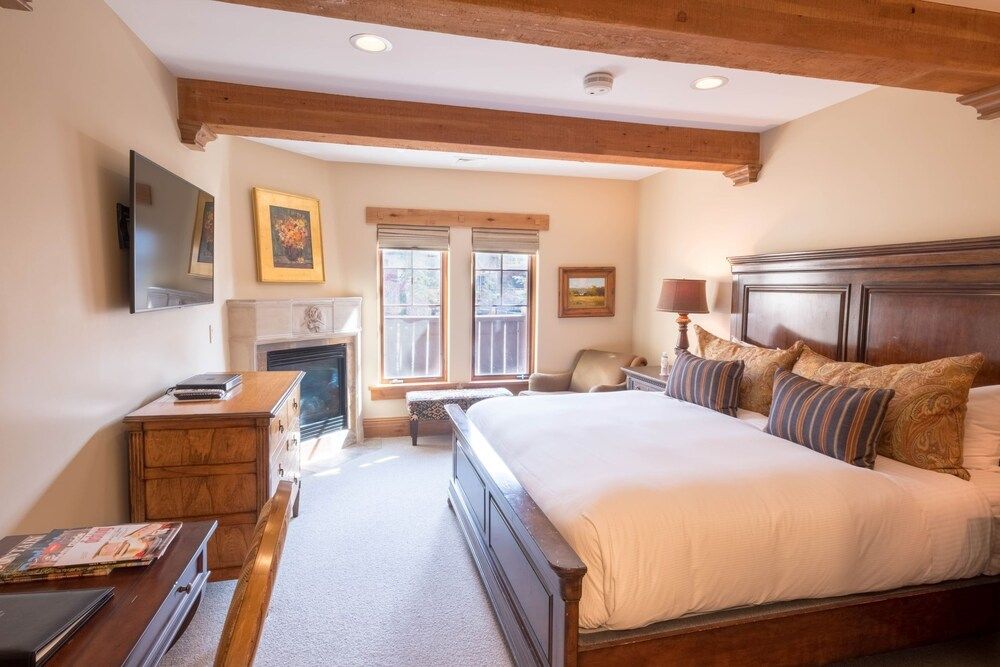 Four Bedroom Suite 4 Apartment Hotel by Redawning - photo 9